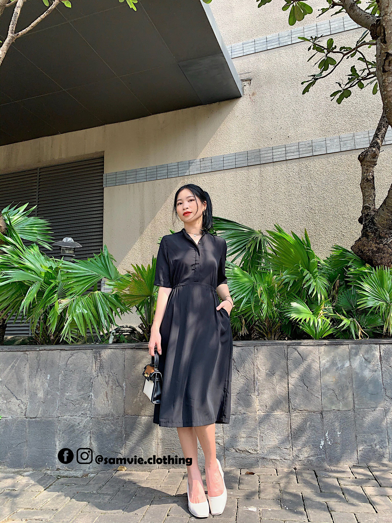 Đầm đen dài kiểu sơ mi cổ trụ Samvie