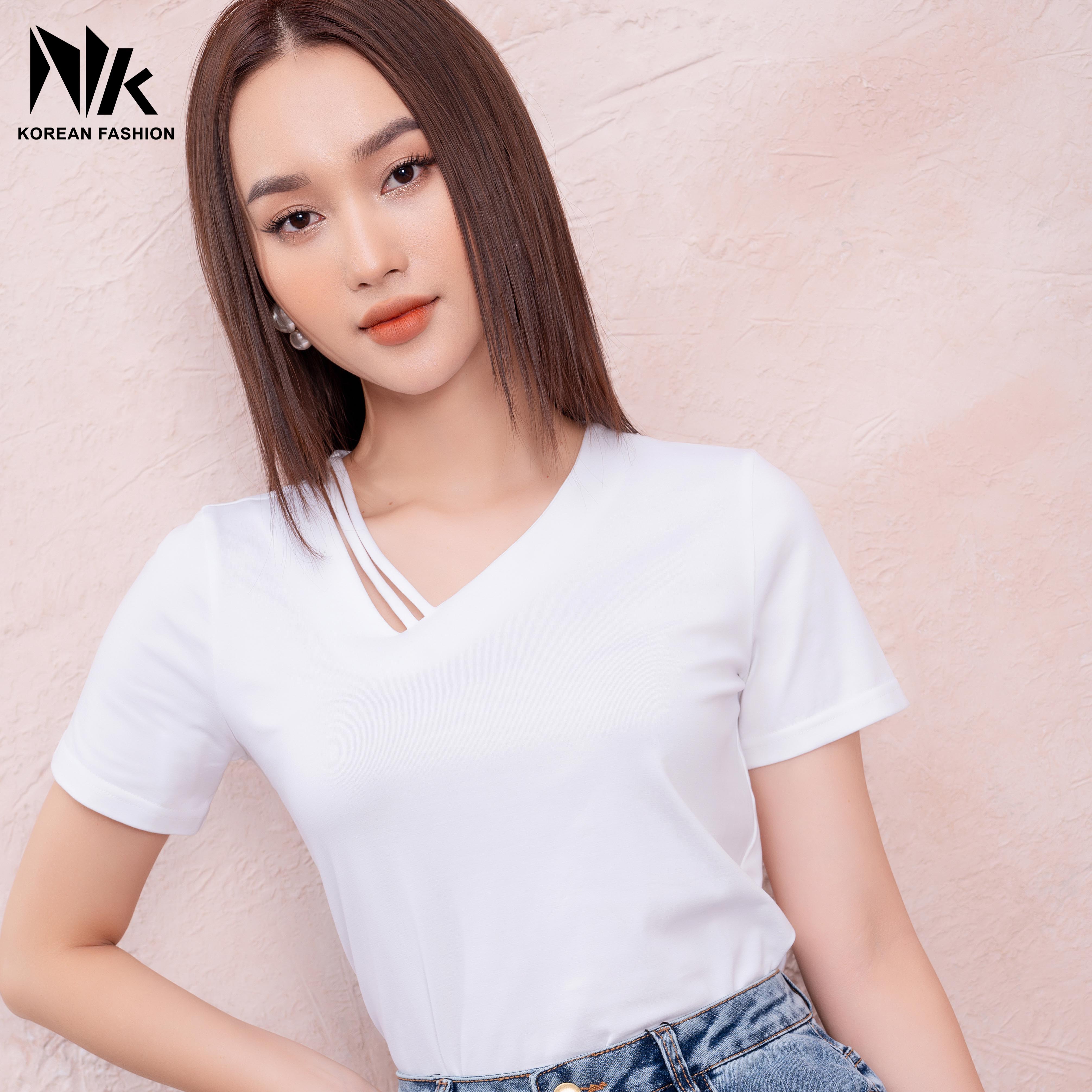 Áo Thun Nữ UK Fashion Thiết Kế Cổ Áo 2 Dây Cách Điệu, Chất Liệu Thun Cotton Mềm Mại, Năng Động Trẻ Trung NKAT2201004
