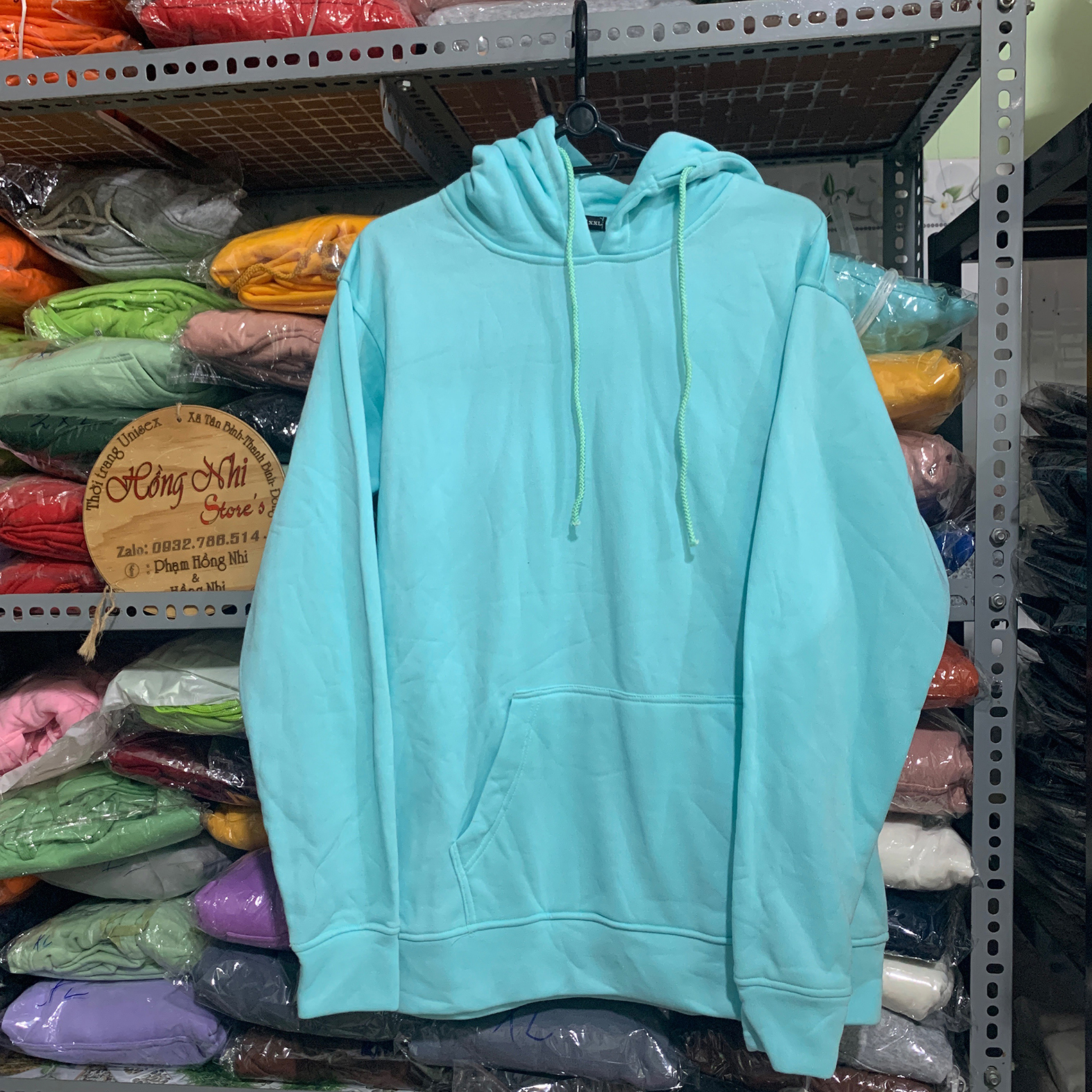 Áo Hoodie Trơn Màu Xanh Ngọc Cao Cấp Dáng Rộng Unisex Nam Nữ Mặc Được - MM
