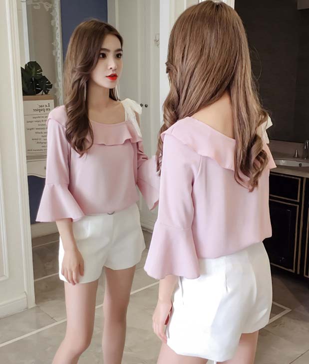 Áo lệch vai bèo tay chuông Mã: AK2260 - HỒNG