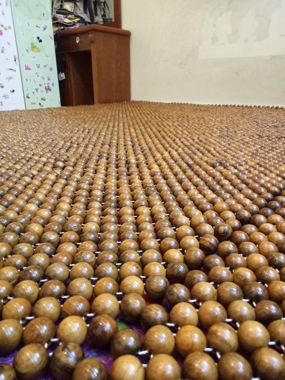 Chiếu Hạt Gỗ Bách Xanh Cao Cấp - Kích Thước 1,2mx1,9m hạt 1.6cm , Sử Dụng Quanh Năm Giảm Đau Nhức Mệt Mỏi  Dây Dù Nga Cao Cấp