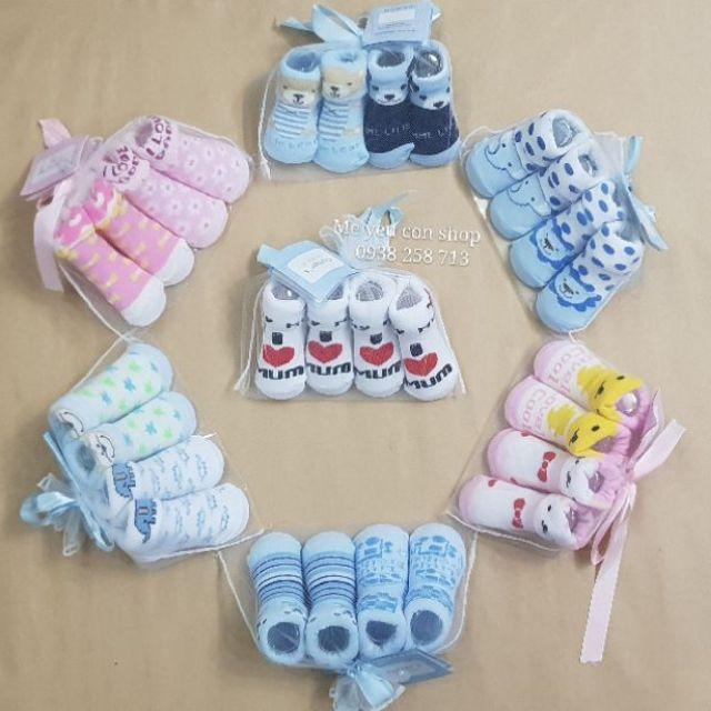 SET 2 ĐÔI VỚ SƠ SINH DỄ THƯƠNG CHO BÉ (0-2M)