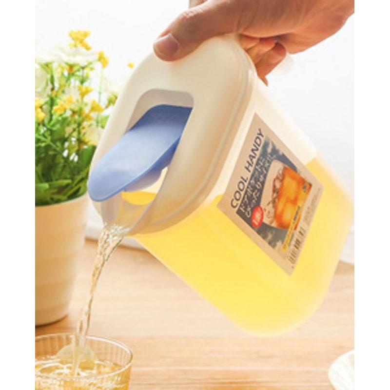 Bình đựng nước có quai Cool Handy 1.8L hàng Nội địa Nhật Bản an toàn cho sức khỏe