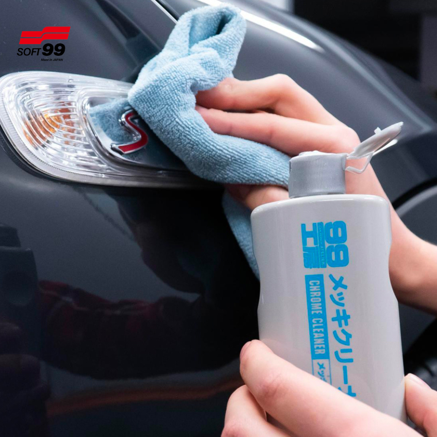 Dung Dịch Tẩy Ố Mờ Chi Tiết Mạ Crôm, Inox Ô Tô Chrome Cleaner B-033 SOFT99