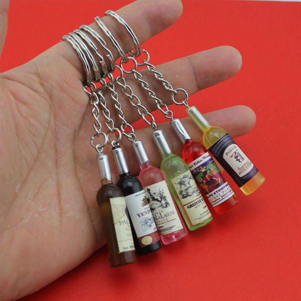 Móc khóa hình chai rượu xinh xắn