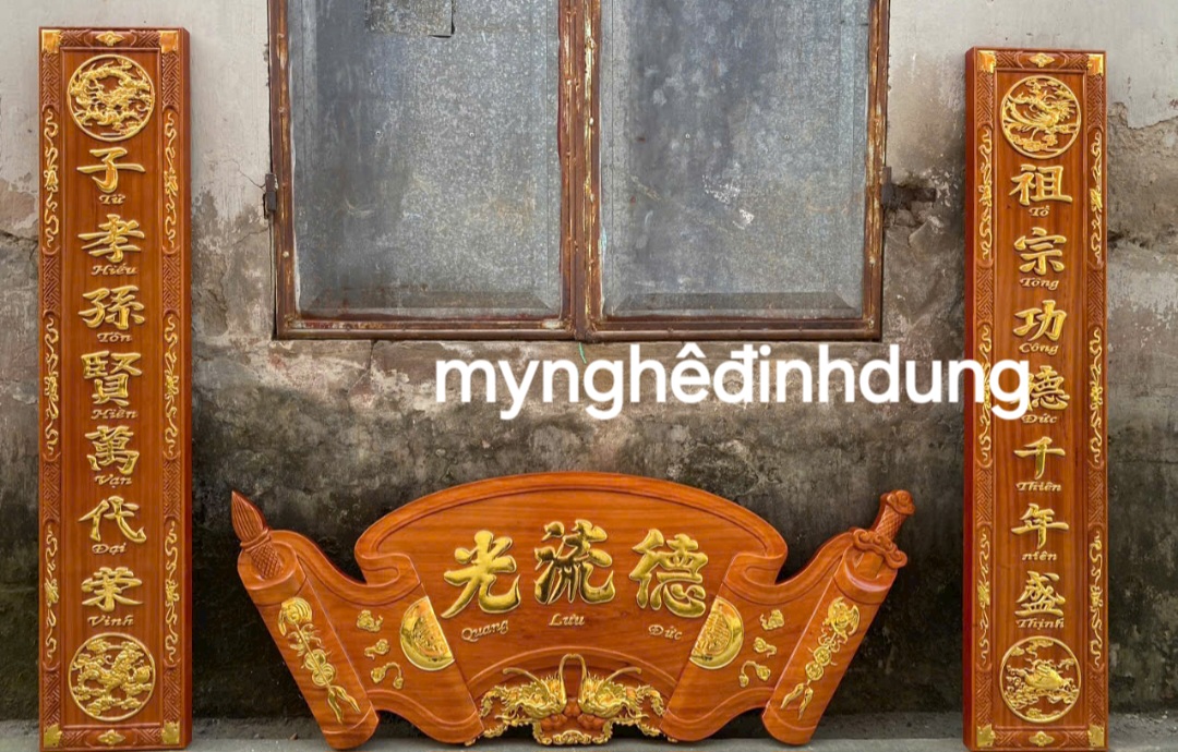 Bộ hoành phi câu đối bằng gỗ hương sơn pu giả cổ đẹp long lanh