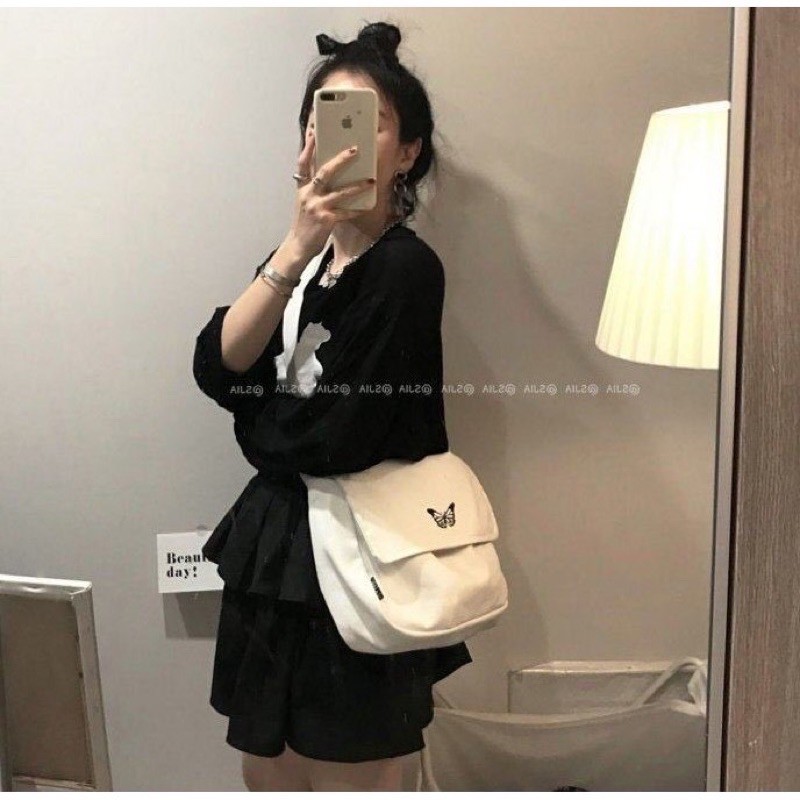 Túi Vải Tote In Hình Bướm 2 Màu cực dễ mix đồ Unisex