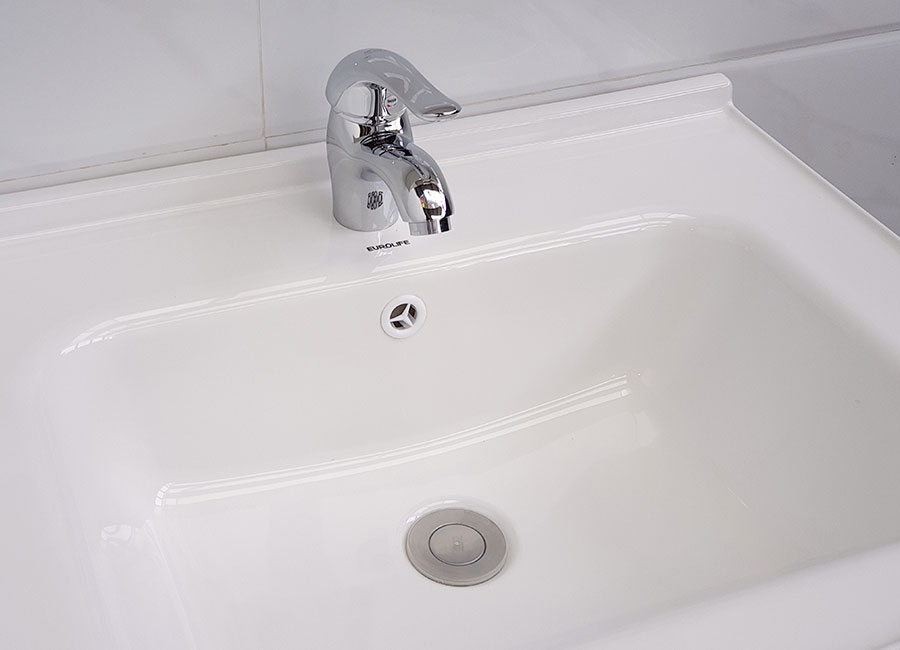 Bộ tủ Lavabo nhựa và carbon chịu nước Eurolife BLV-NC01 kháng nước chống ẩm chống bám bẩn, tạo khuẩn (Trắng)