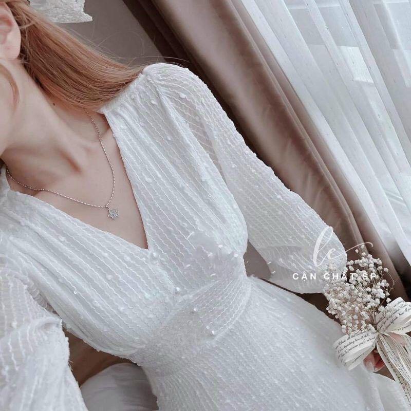 ĐẦM NỮ CỔ CHỮ V PHỐI NÚT CHẤT REN 2 LỚP