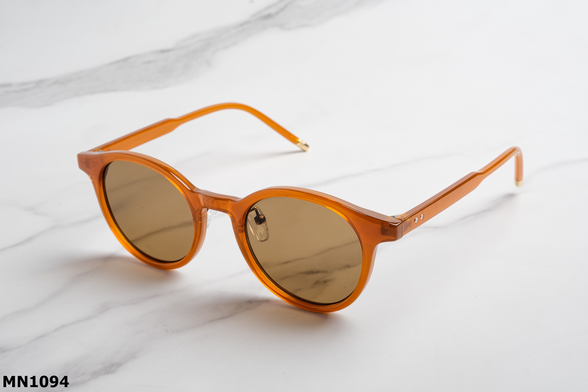 Kính Mát Nhựa Unisex MN1094