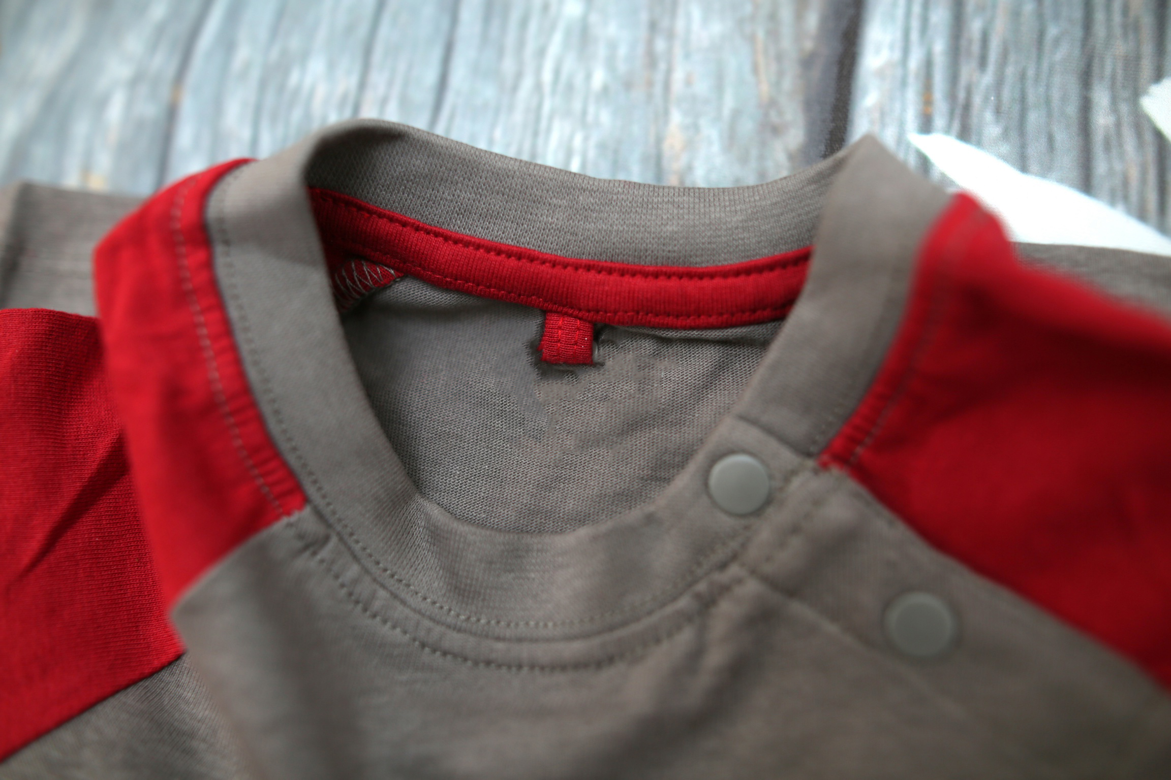 Áo thun bé trai xuất khẩu