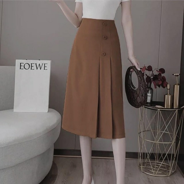 Chân Váy Chữ A xếp ly lệch dáng dài đính cúc
