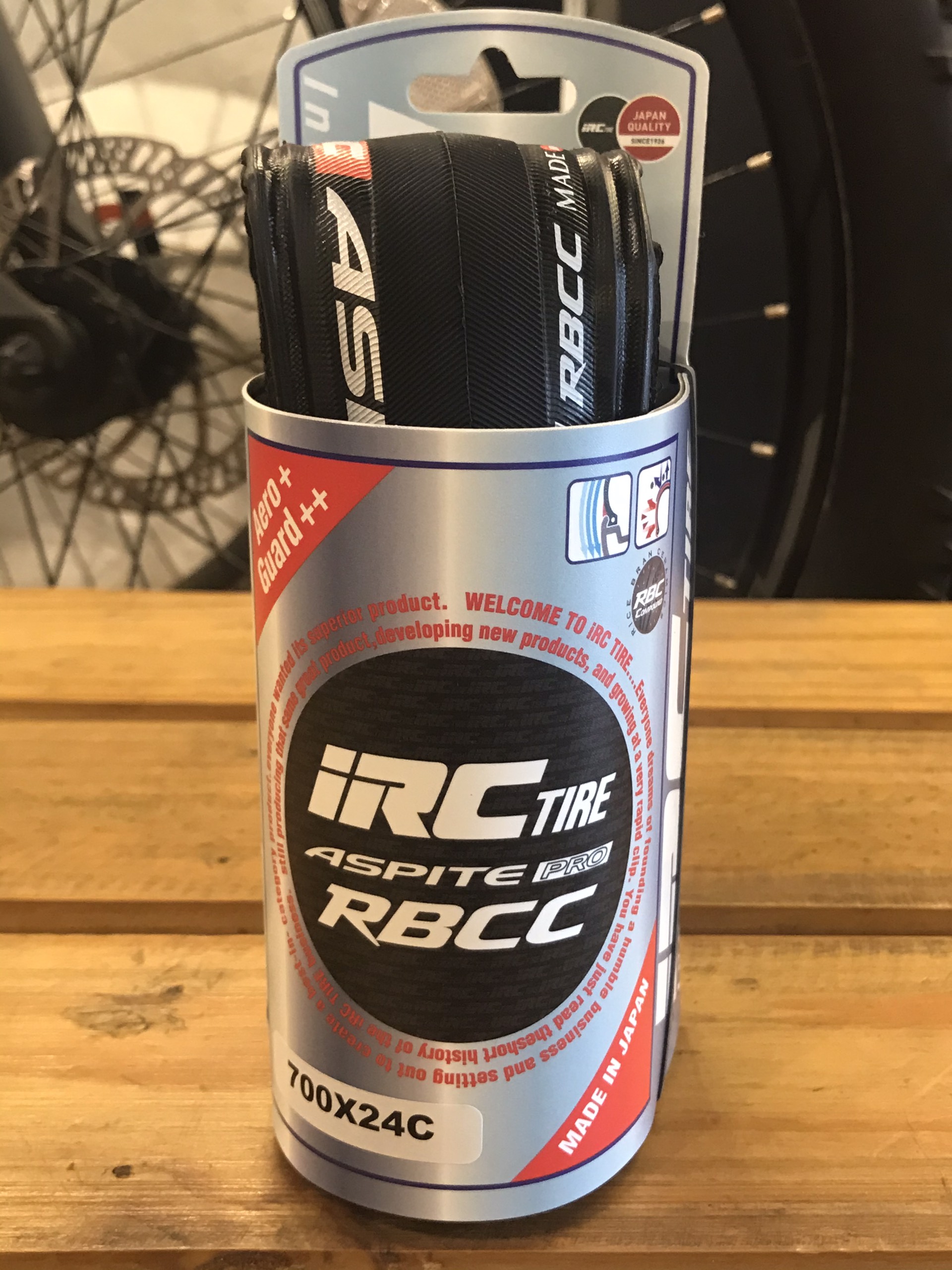 LỐP XE ĐẠP IRC ASPITE PRO RBCC 700x24