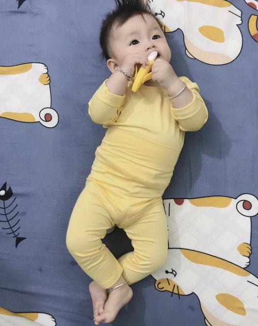 Bộ thun lạnh cạp cao peekaboo cho bé