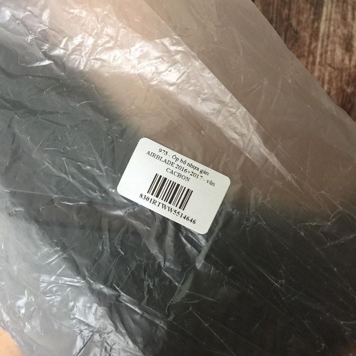 Ốp bô nhựa dành cho xe AIRBLADE 2016+2017 - Vân CACBON - TKA973