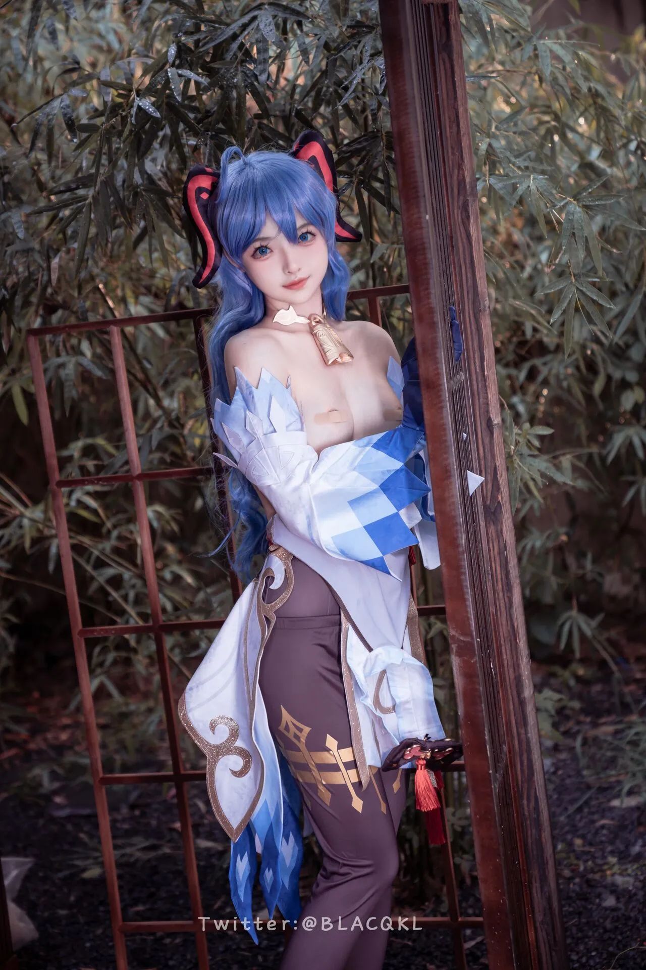 hình cosplay chapter 175 40