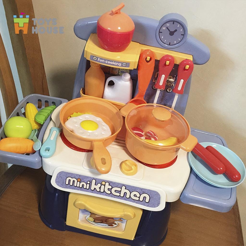 Bộ đồ chơi hướng nghiệp nấu ăn nhà bếp cho bé từ 3 tới 8 tuổi Toyshouse 889-173