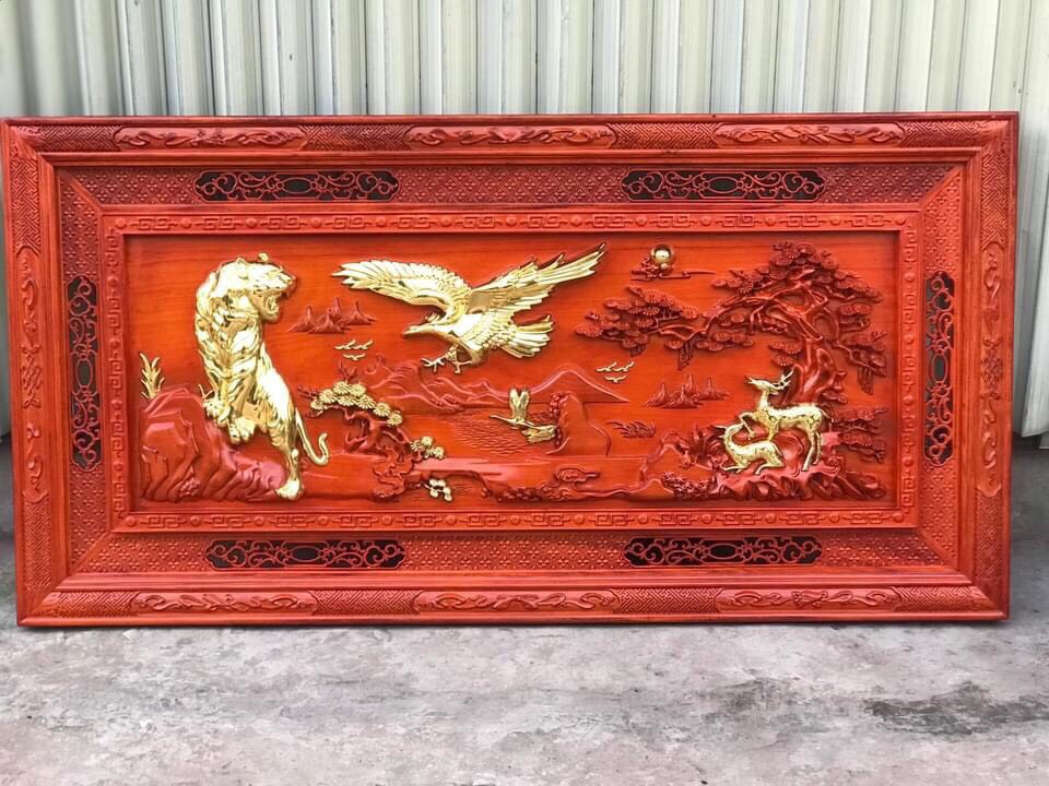 Tranh tấm treo tường tích anh hùng tương ngộ bằng gỗ hương đỏ kt 79×155×4cm