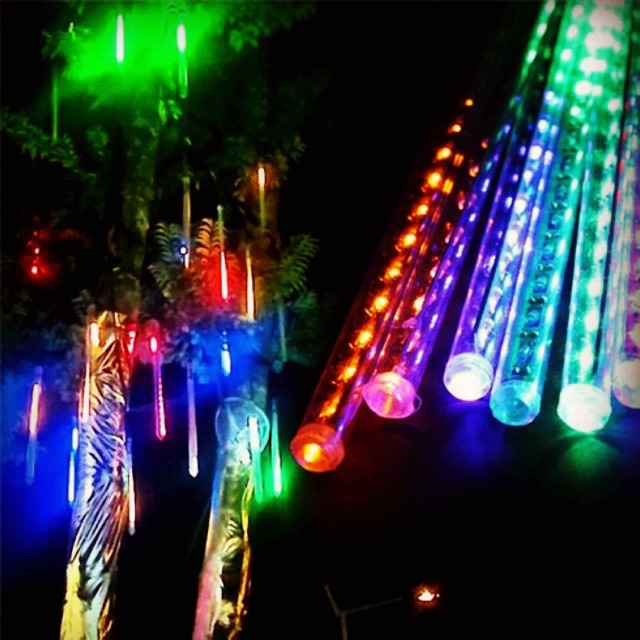 Combo 8 Ống Đèn Sao Băng Nhiều Màu 45Cm Chống Nước Dây Dài 3M