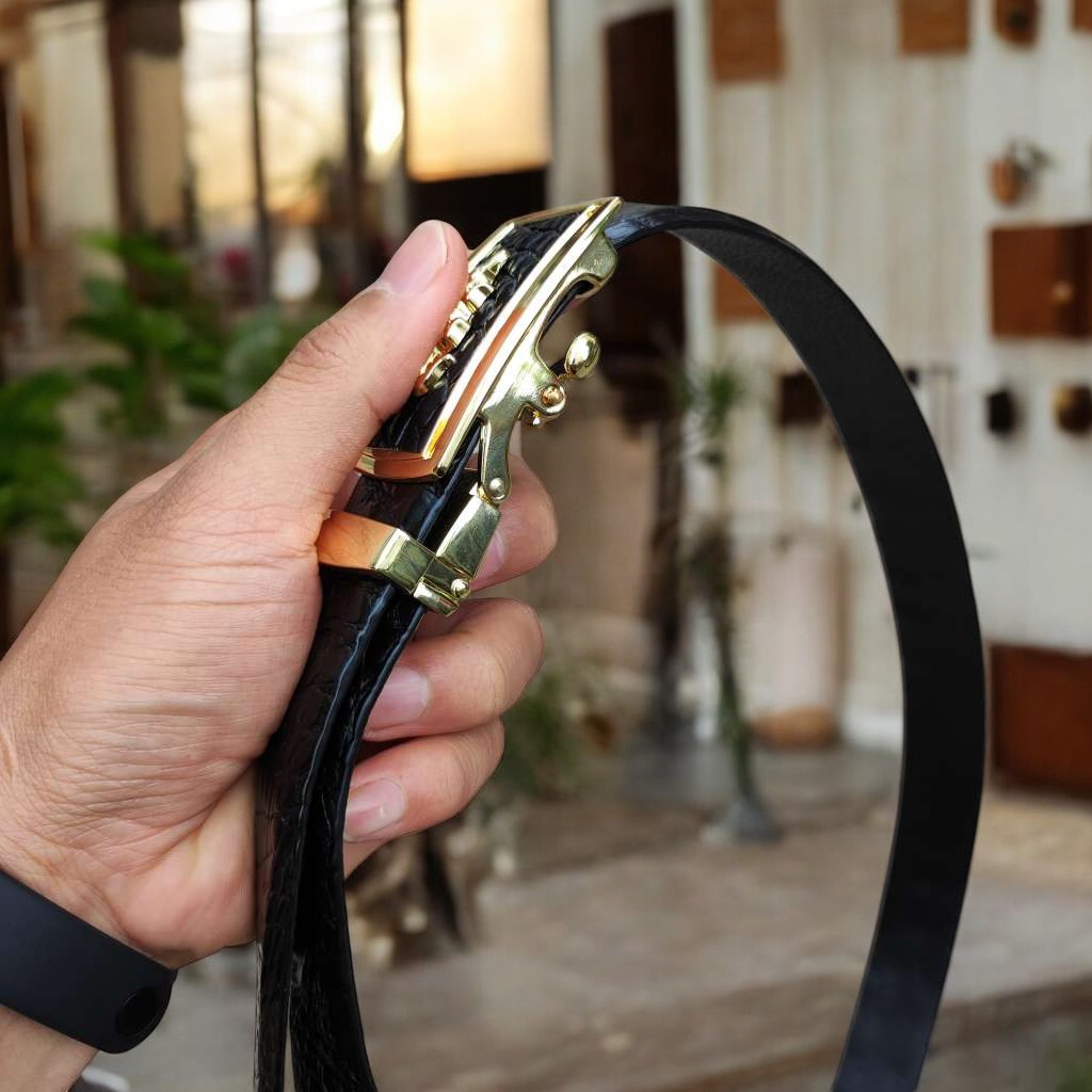 BIG SALE..! Thắt Lưng Cá Sấu CÓ GÙ RẤT ĐẸP TS106V (mặt vàng)