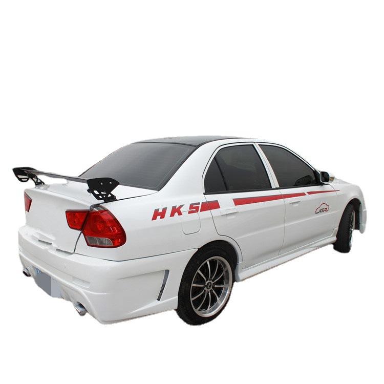 Xe bán hàng trực tiếp thuận lợi nhất hợp kim nhôm cánh cố định sedan cánh gió sau hợp kim nhôm một lớp không đục lỗ phổ quát