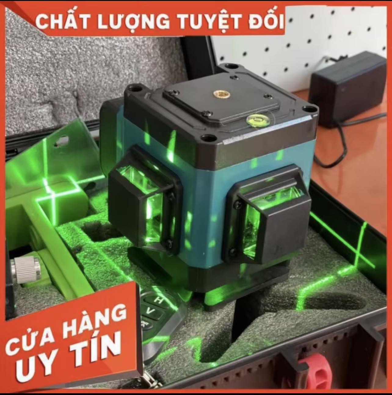 Máy cân mực laser 12 tia 360 độ có điều khiển 2 Vòng Quét Đứng - 1 Vòng Tia Ngang Vòng Tròn 360 Độ