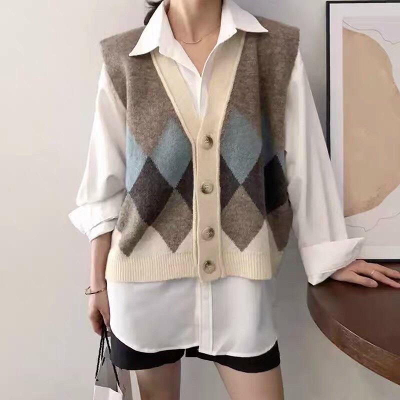 Áo gile len trám viền cổ V vintage