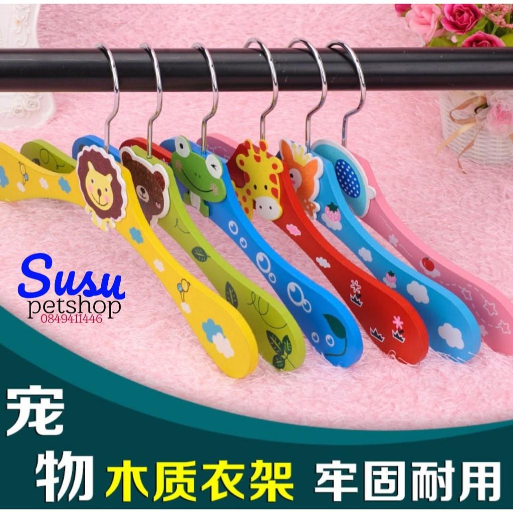 Móc Treo Áo Bằng Gỗ Cute