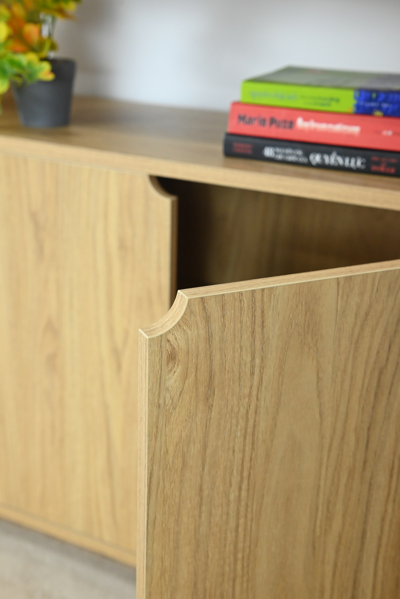 CIRCLE, Tủ lưu trữ 2 cửa mở, 90cm x 35cm x 82cm , TCM_074