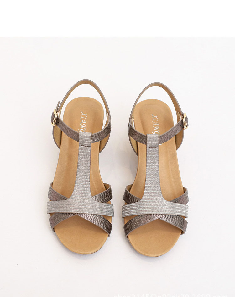 Giày quai ngang nữ giày sandals nữ dép quai hậu nữ cao 5 cm - DQH.320-97A