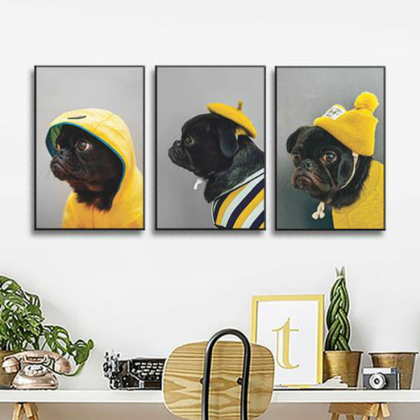 Bộ 3 Tranh Ép Gỗ MDF Treo Tường Hình Thú "Pug Đen Mũ Vàng" W510