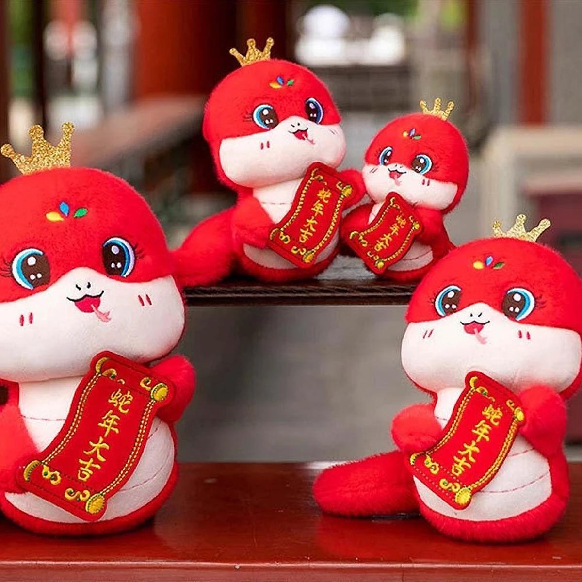 Thú Bông Rắn Tết 2025 25 cm - Nuan Nuan WGS25