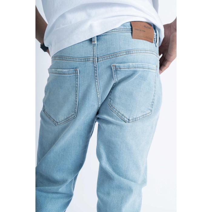 QUẦN JEAN NAM Xanh nhạt ỐNG ÔM TRƠN FORM SLIM CROP - LIGHT BLUE 10F22DPA041 | LASTORE MENSWEAR