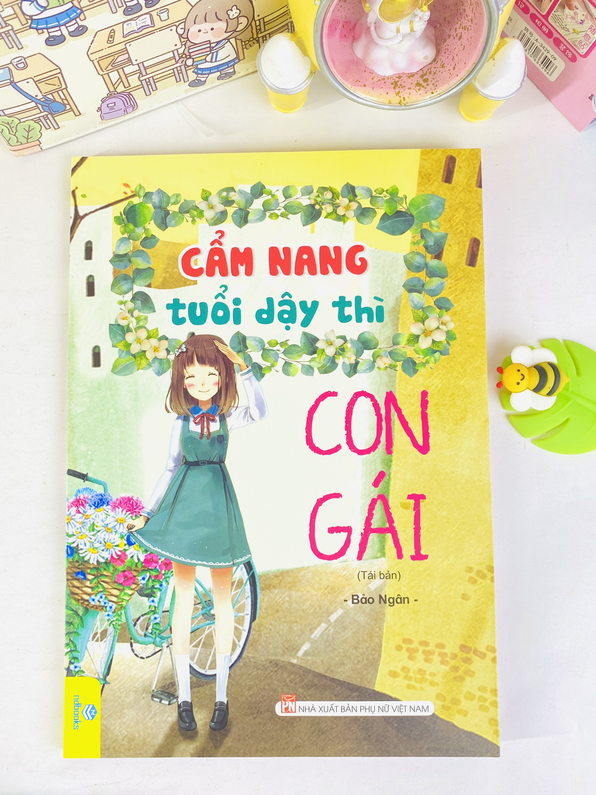 Sách - Combo 2 cuốn Cẩm Nang Tuổi Dậy Thì Con Gái và Con Gái Cha Mẹ Có Nhiều Điều Muốn Nói Với Con - ndbooks