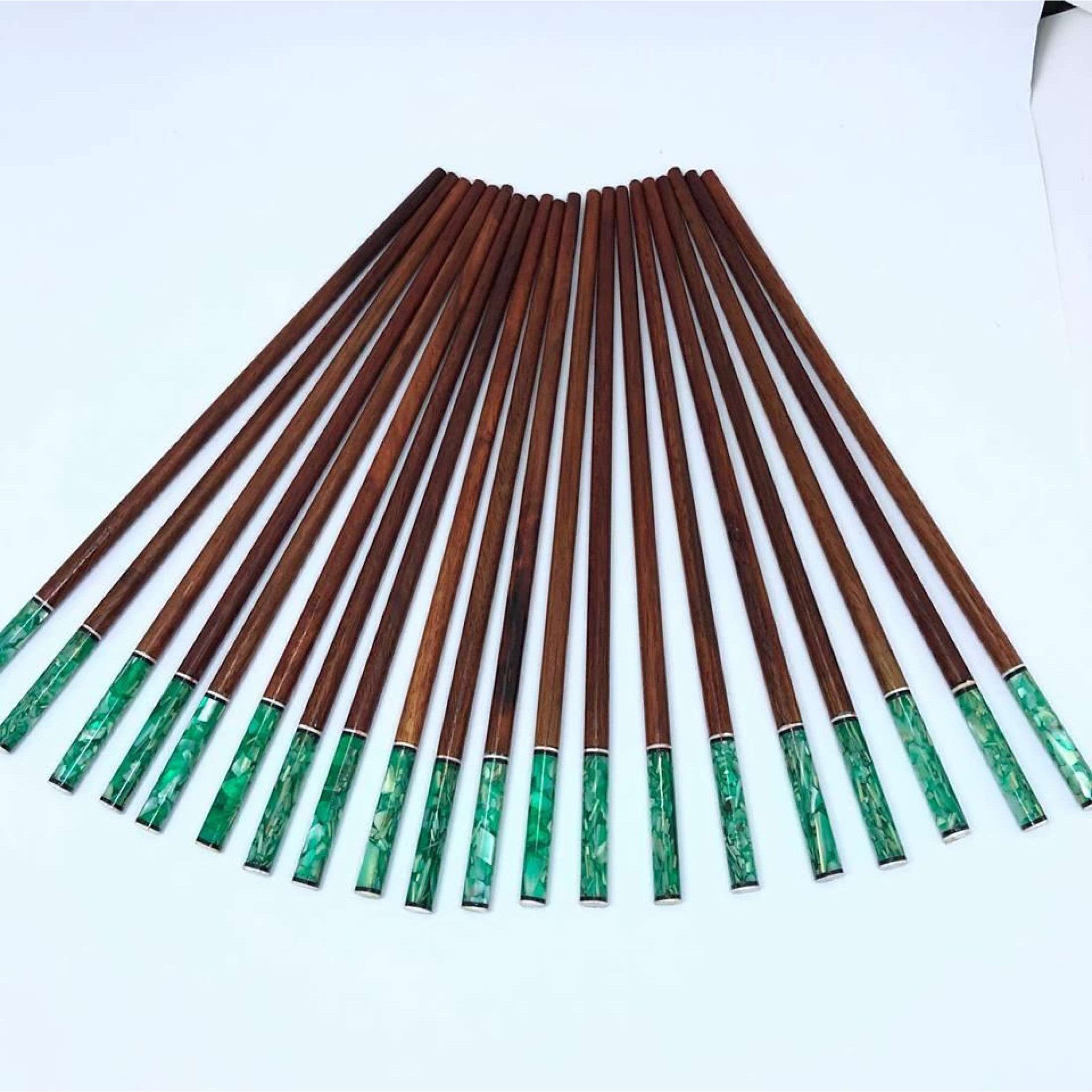 Đũa ăn gỗ Cẩm lai đầu tròn khảm trai biển Xanh 10 đôi