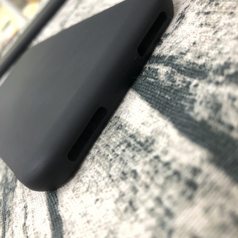 Ốp lưng silicone dẻo màu đen siêu mỏng dành cho Vsmart Bee 3