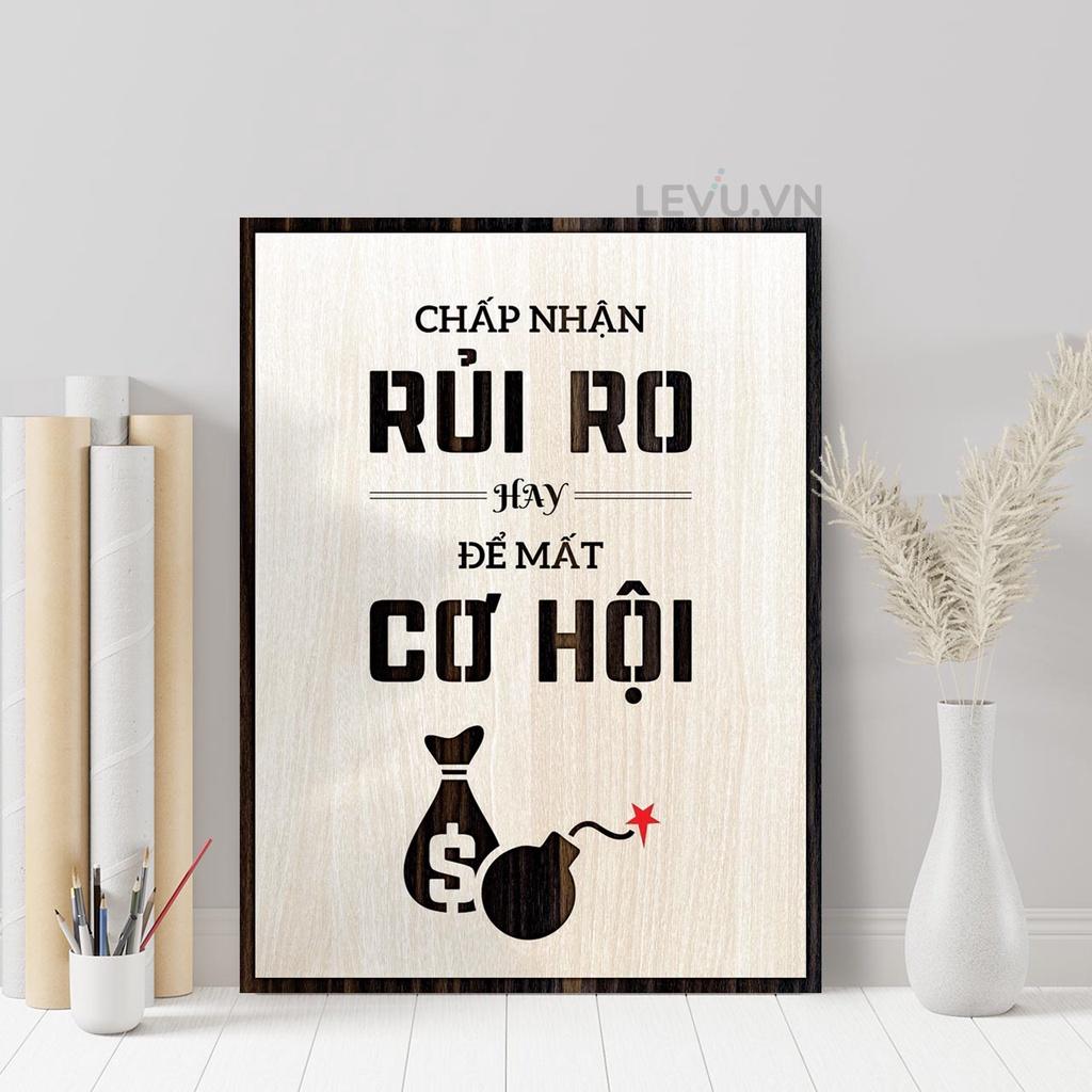 Tranh treo tường văn phòng LEVU121: Chấp nhận rủi ro hay để mất cơ hội