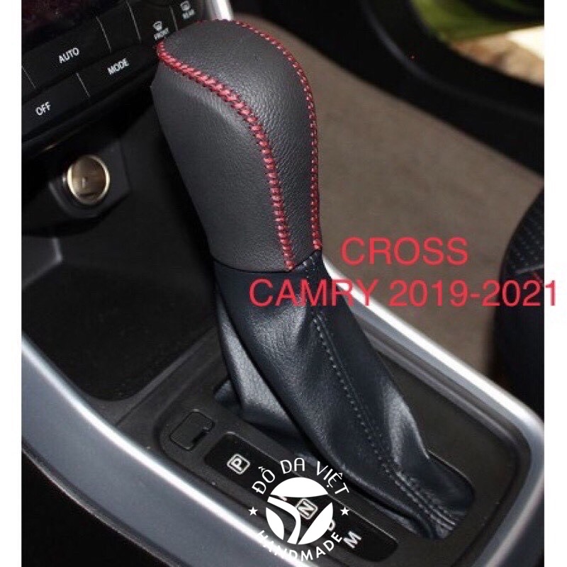 BỌC CẦN SỐ, PHANH TAY ô tô TOYOTA CROSS, CAMRY 2019 - 2021 DA BÒ THẬT 100%