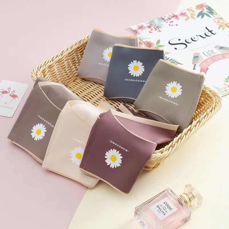 10 Quần Lót Cotton Kháng Khuẩn Không Đường May Hoa Cúc