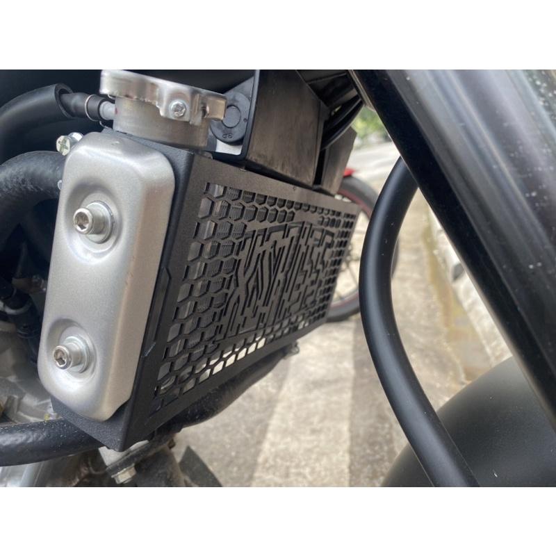 Bảo vệ két nước Yamaha XSR155 Inox