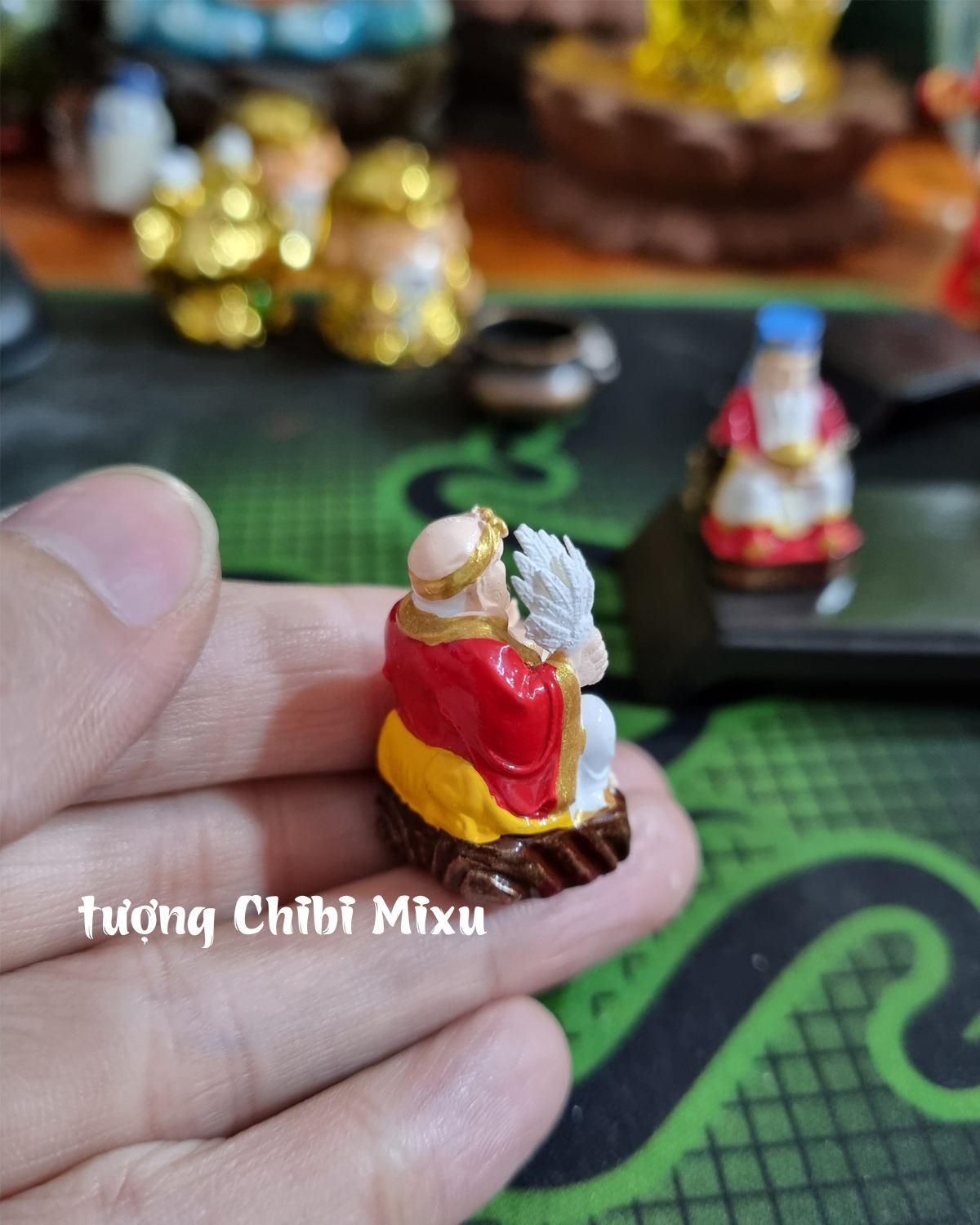 Miếu Thần Tài - Thổ Địa 199K (gồm miếu size trung + tượng Thần Tài 3cm + tượng Thổ Địa 3cm)