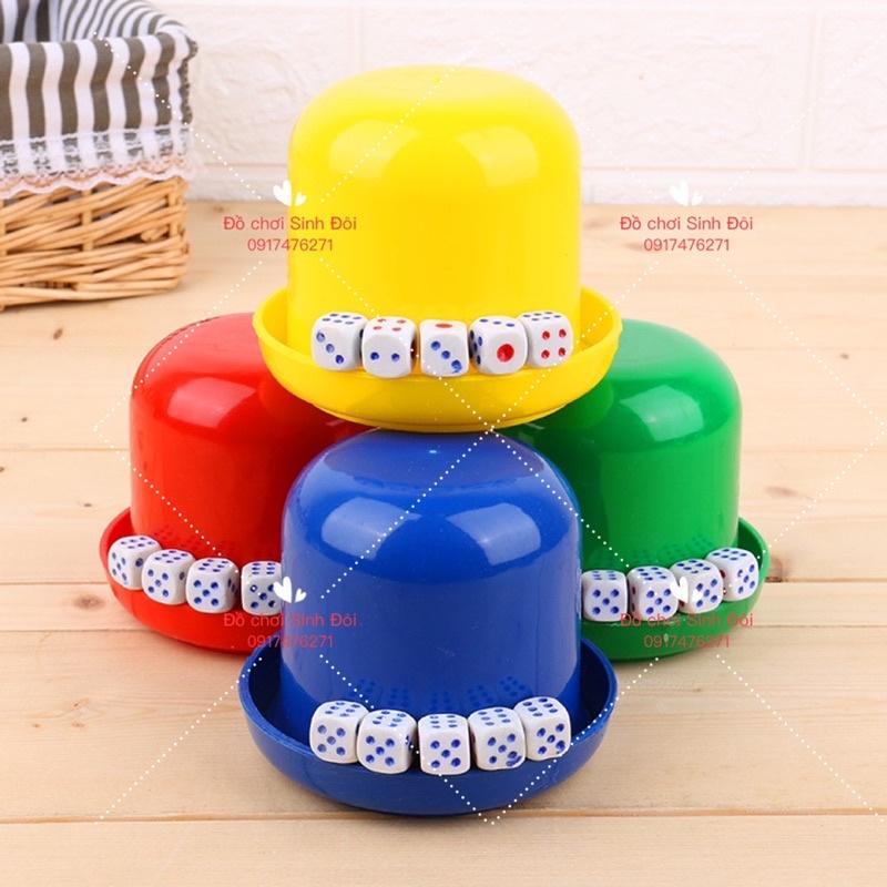 Bộ xúc xắc lắc xí ngầu nhựa