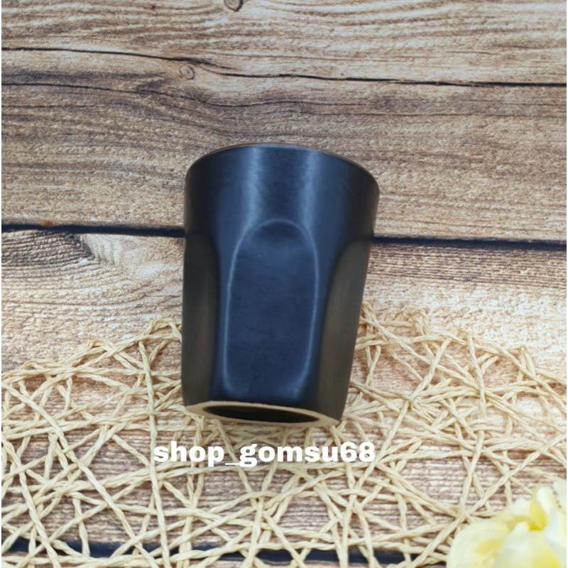 Cốc ly sứ dáng trụ cao 10cm dung tích 150ml chân cốc lục giác men 2 màu nâu đen.