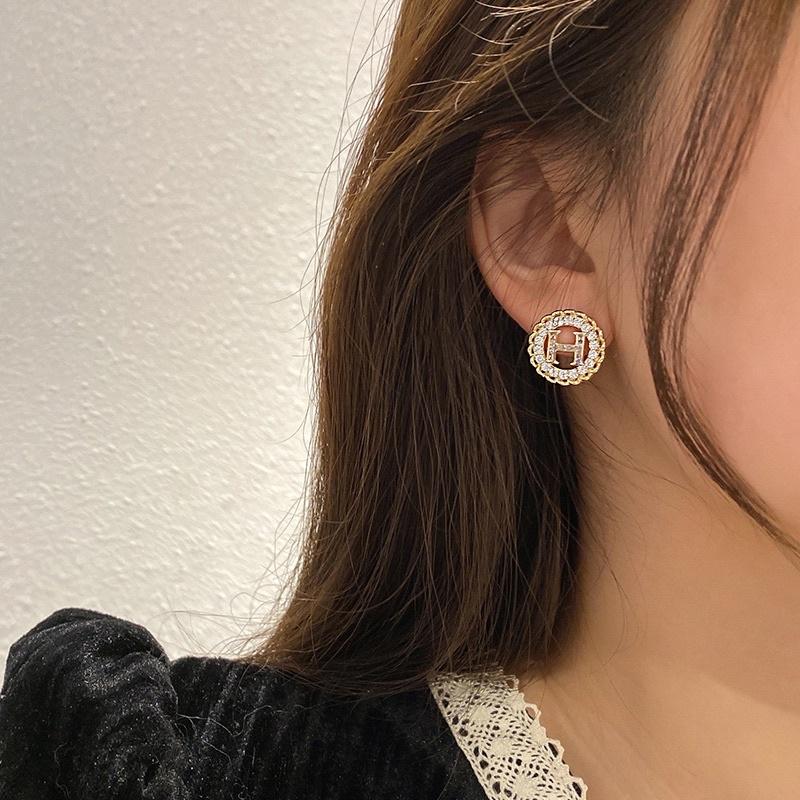 Khuyên tai bông tai nữ trong chữ H dự tiệc đẹp Ring House