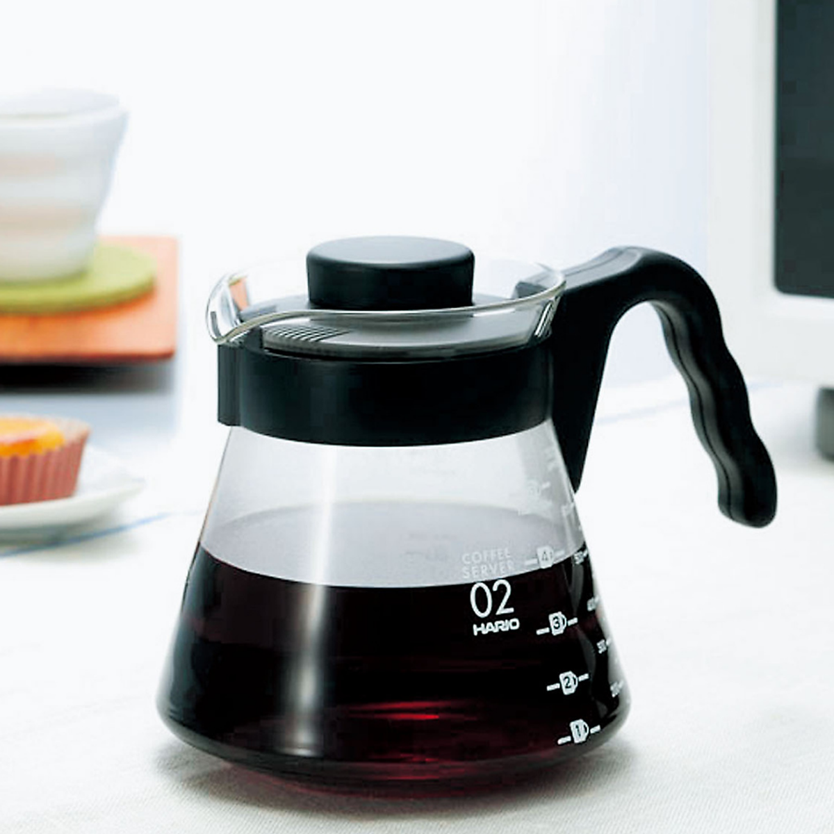 Bình Nước Thủy Tinh Phục Vụ Cà Phê Hario V60 Coffee Server 450ml, VCS-01B