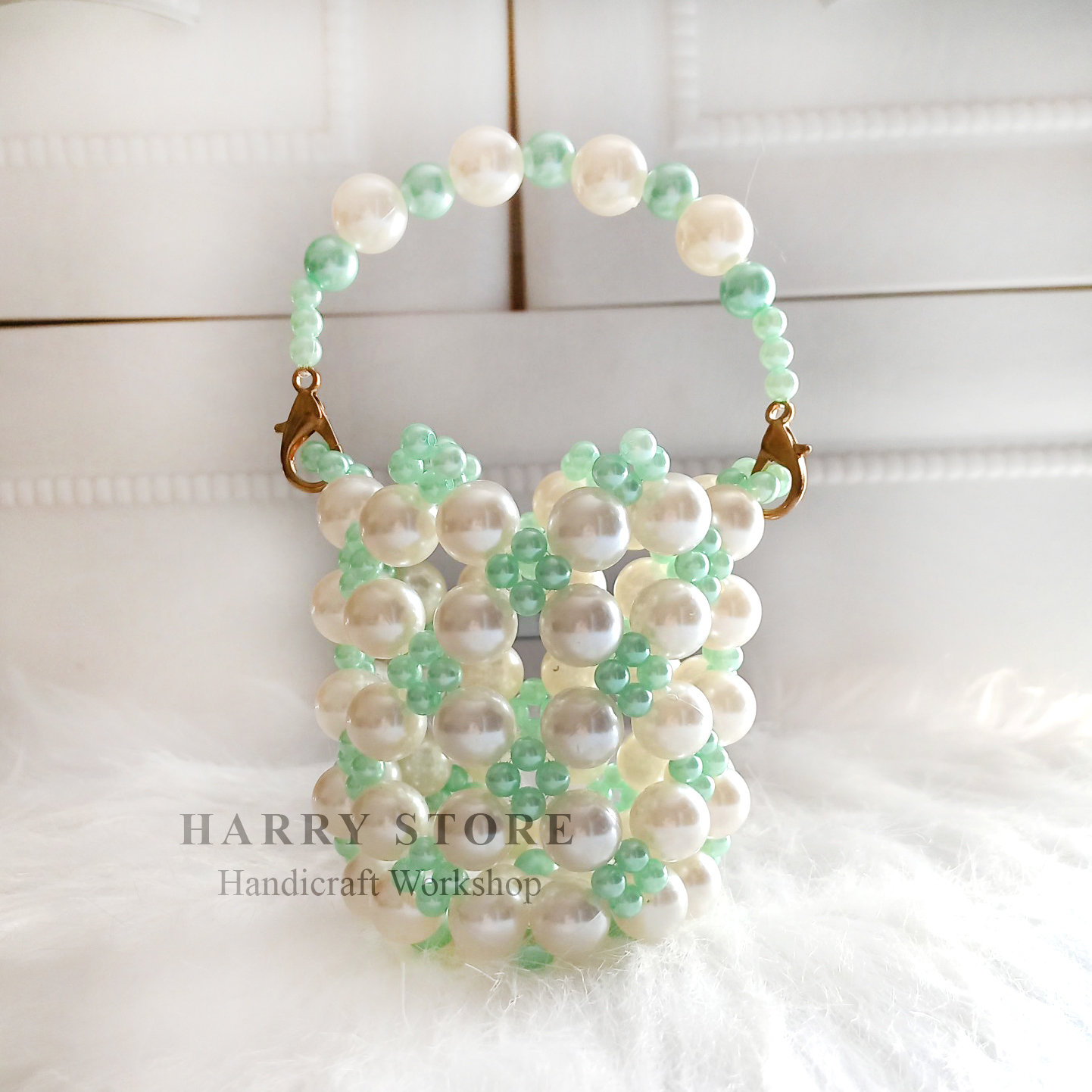 Túi handmade ngọc trai đeo chéo HRRB-XN size M dây đeo dài 110cm, đẹp lạ mắt cục kỳ sang trọng