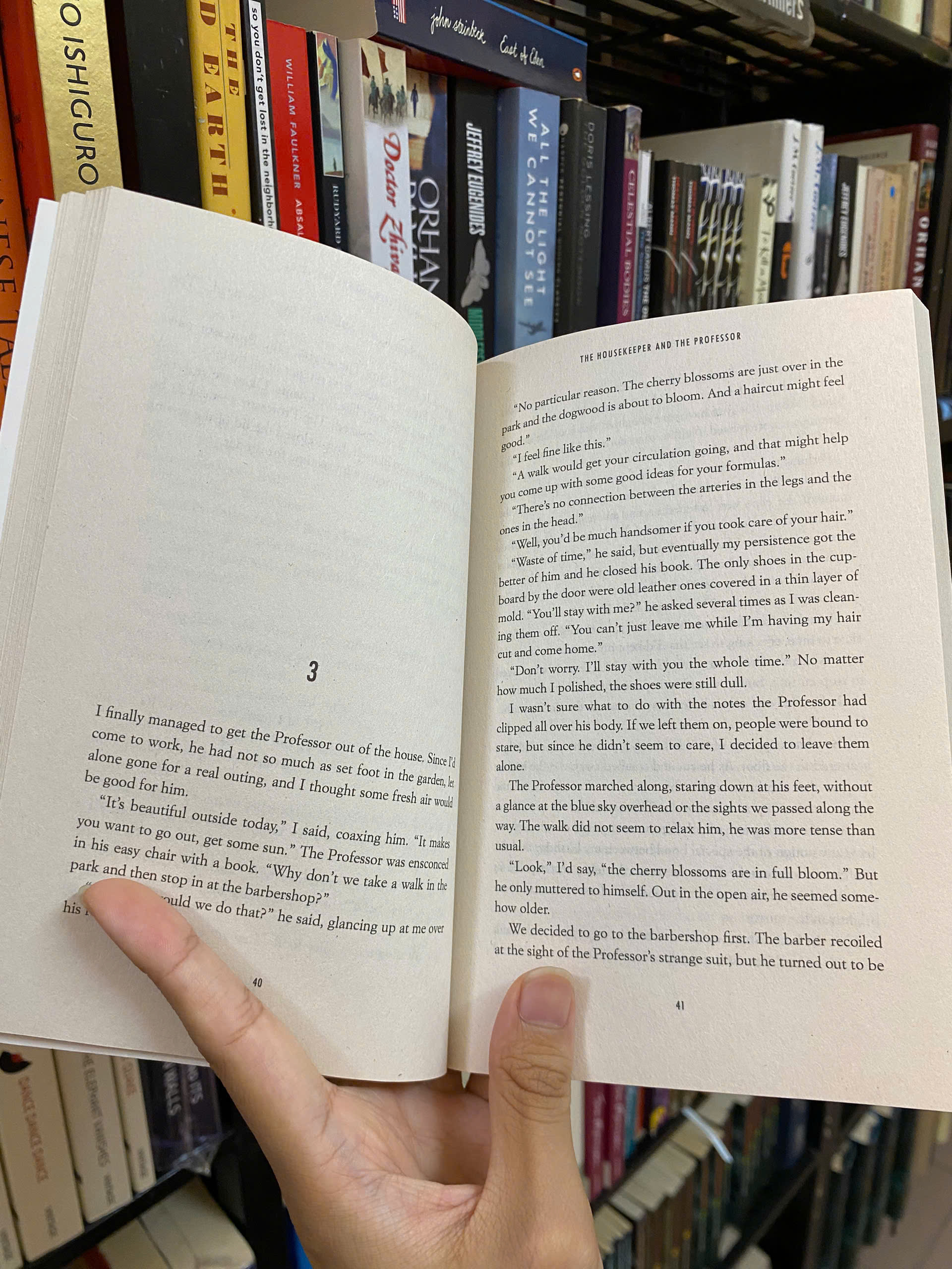 Sách - The Housekeeper and the Professor by Yoko Ogawa - Tiểu thuyết tiếng Anh / Novel / English Fiction