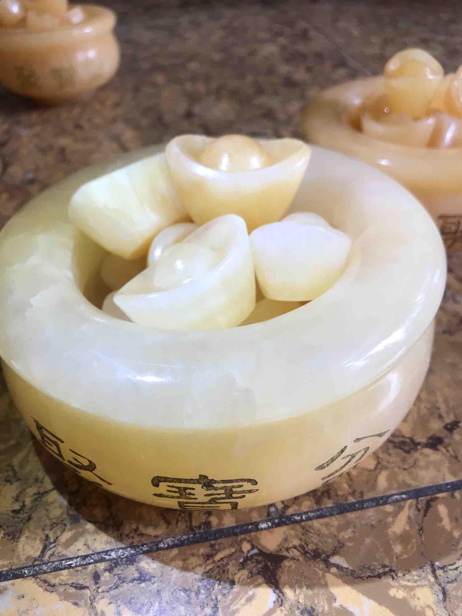 Bát Tụ Tài Lớn 13cm 10 Thỏi Vàng Đá Ngọc Hoàng Long Đê Bàn Mệnh Thổ Kim Thủy