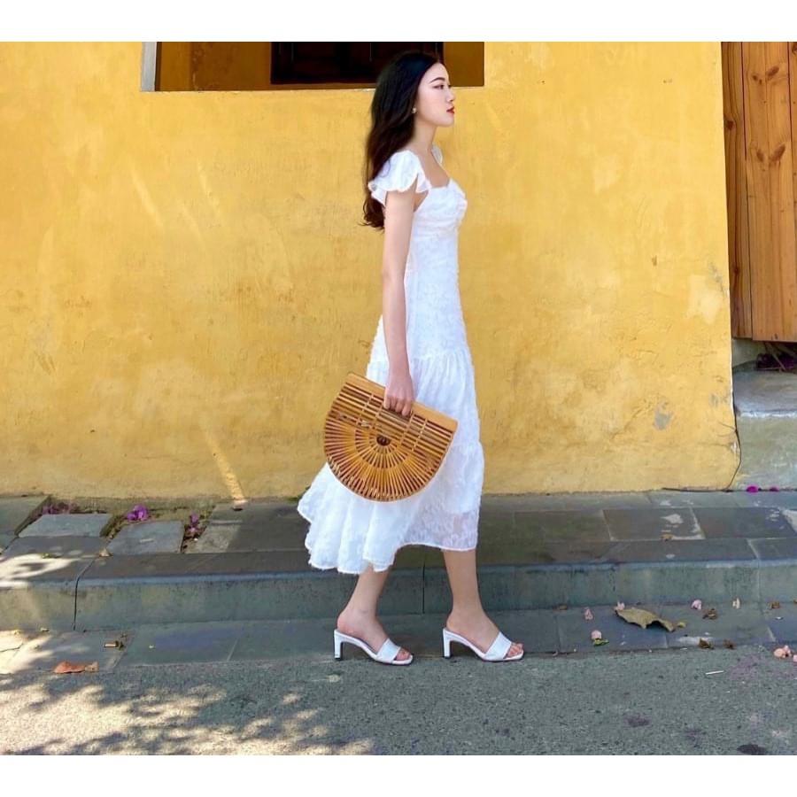 ĐẦM DỰ TIỆC 2 DÂY PHỐI BÈO VAI CỔ VUÔNG PHỐI NHÚN NGỰC KHOÉT DÁNG XÒA TẦNG-hình thật shop chụp