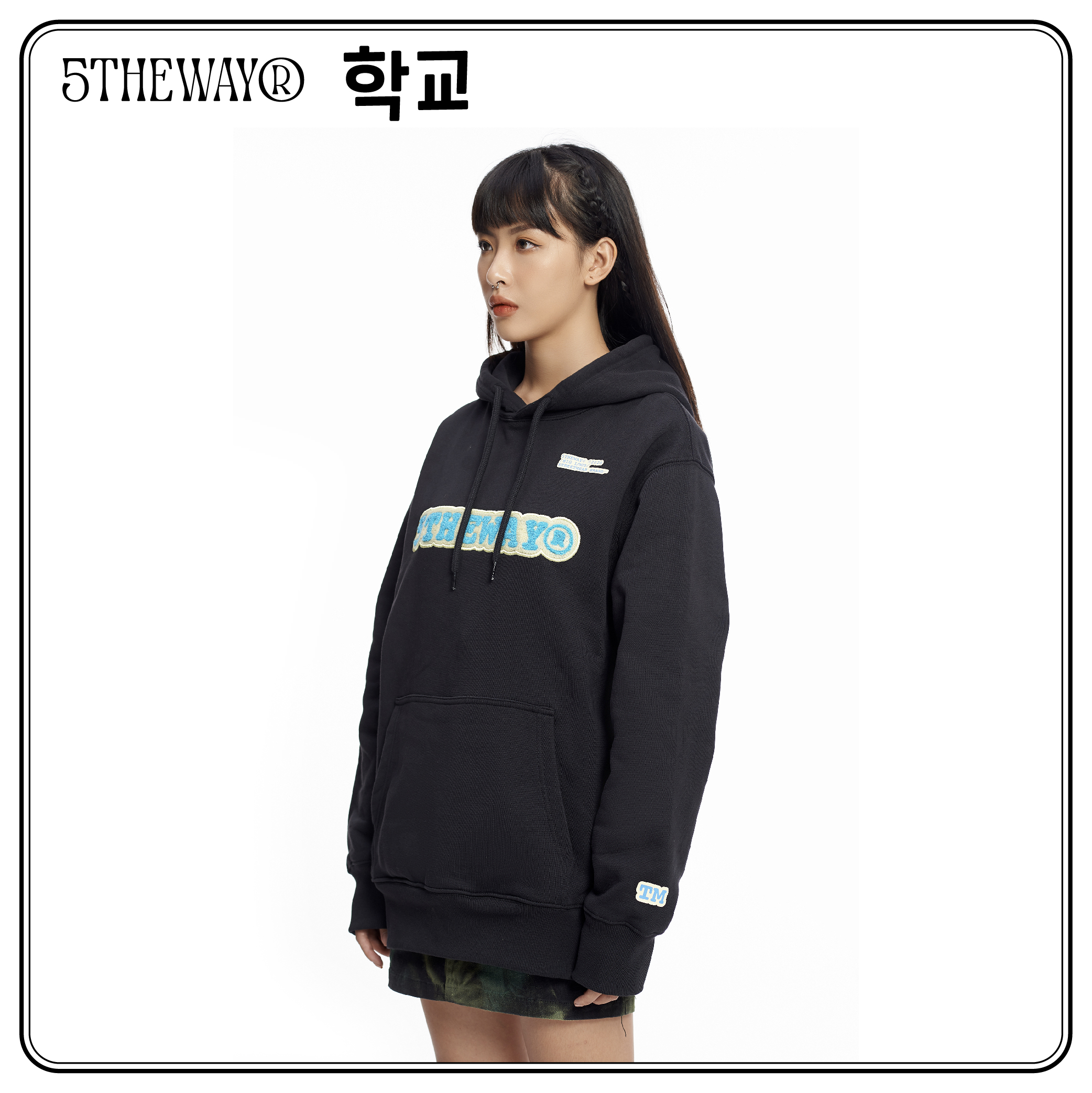Áo Khoác Hoodie 5THEWAY Màu Đen aka /sketch/ Embroider Traditional Fit Hoodie in BLACK